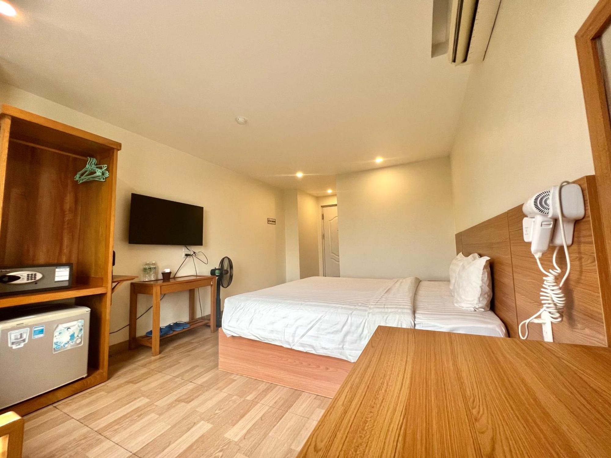 Dragon Airport Hotel Noi Bai Bagian luar foto