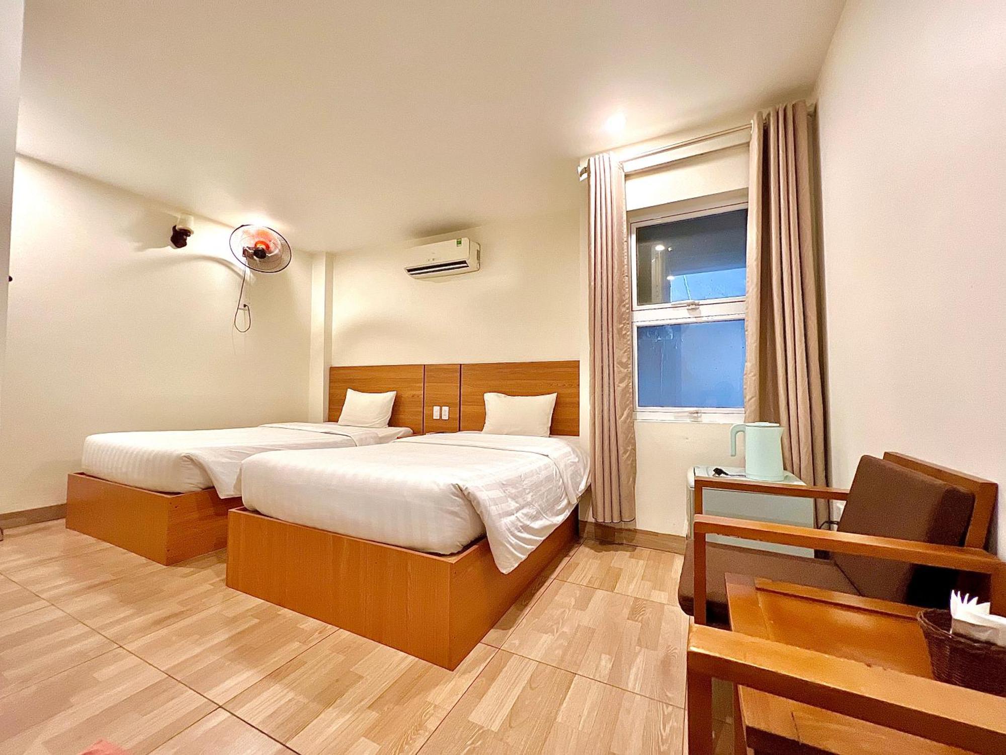 Dragon Airport Hotel Noi Bai Bagian luar foto