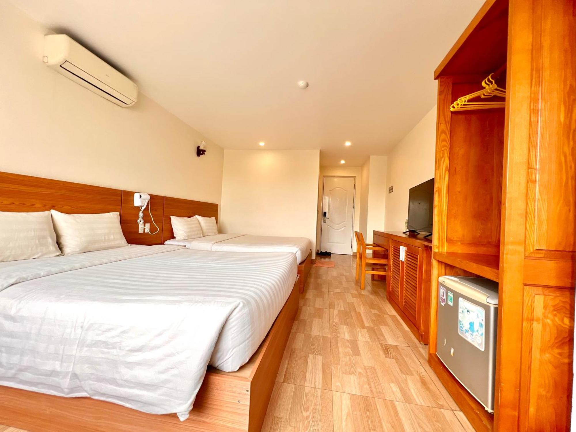 Dragon Airport Hotel Noi Bai Bagian luar foto