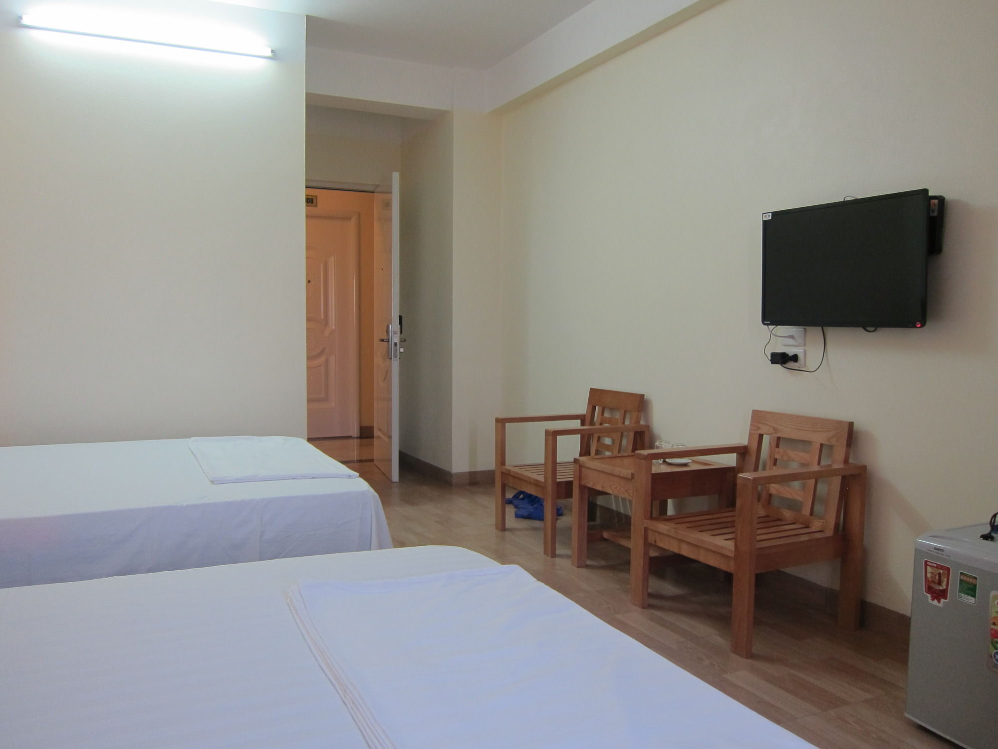 Dragon Airport Hotel Noi Bai Bagian luar foto