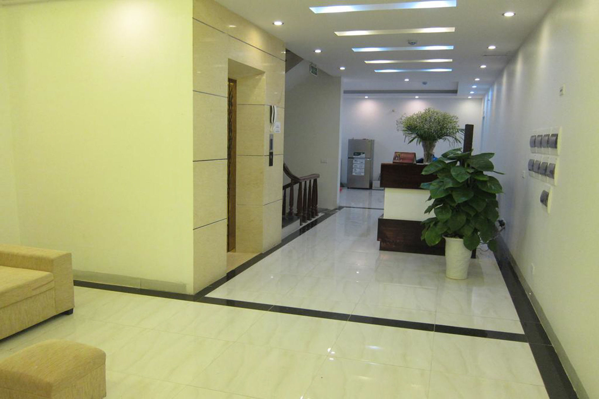 Dragon Airport Hotel Noi Bai Bagian luar foto