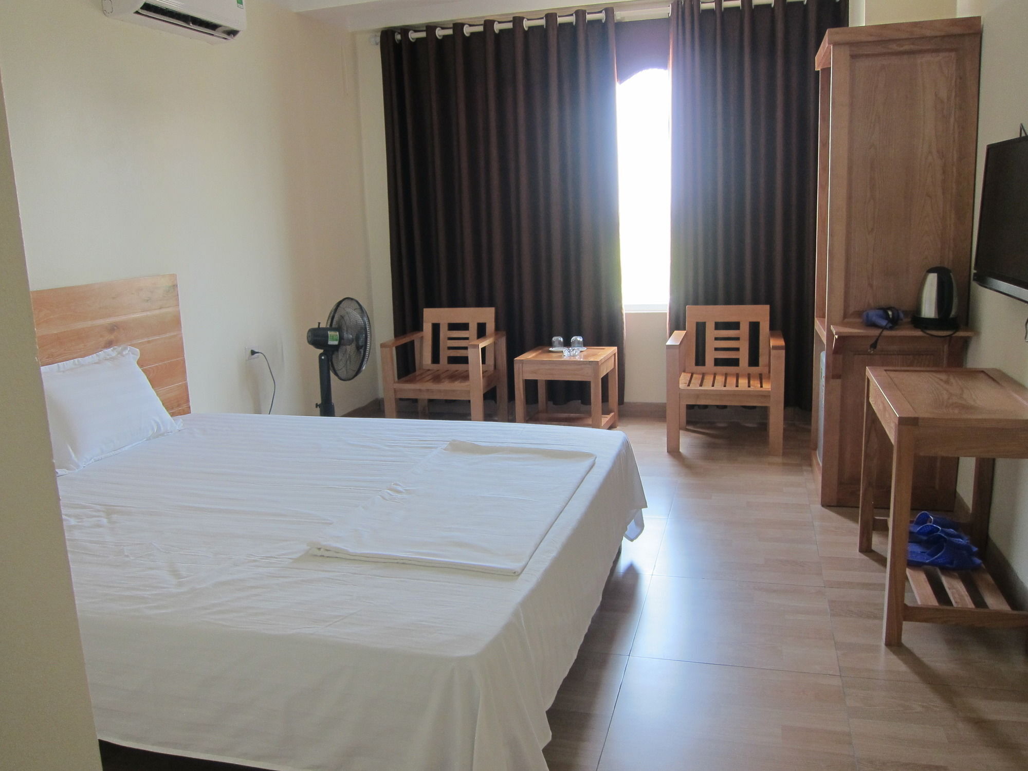Dragon Airport Hotel Noi Bai Bagian luar foto