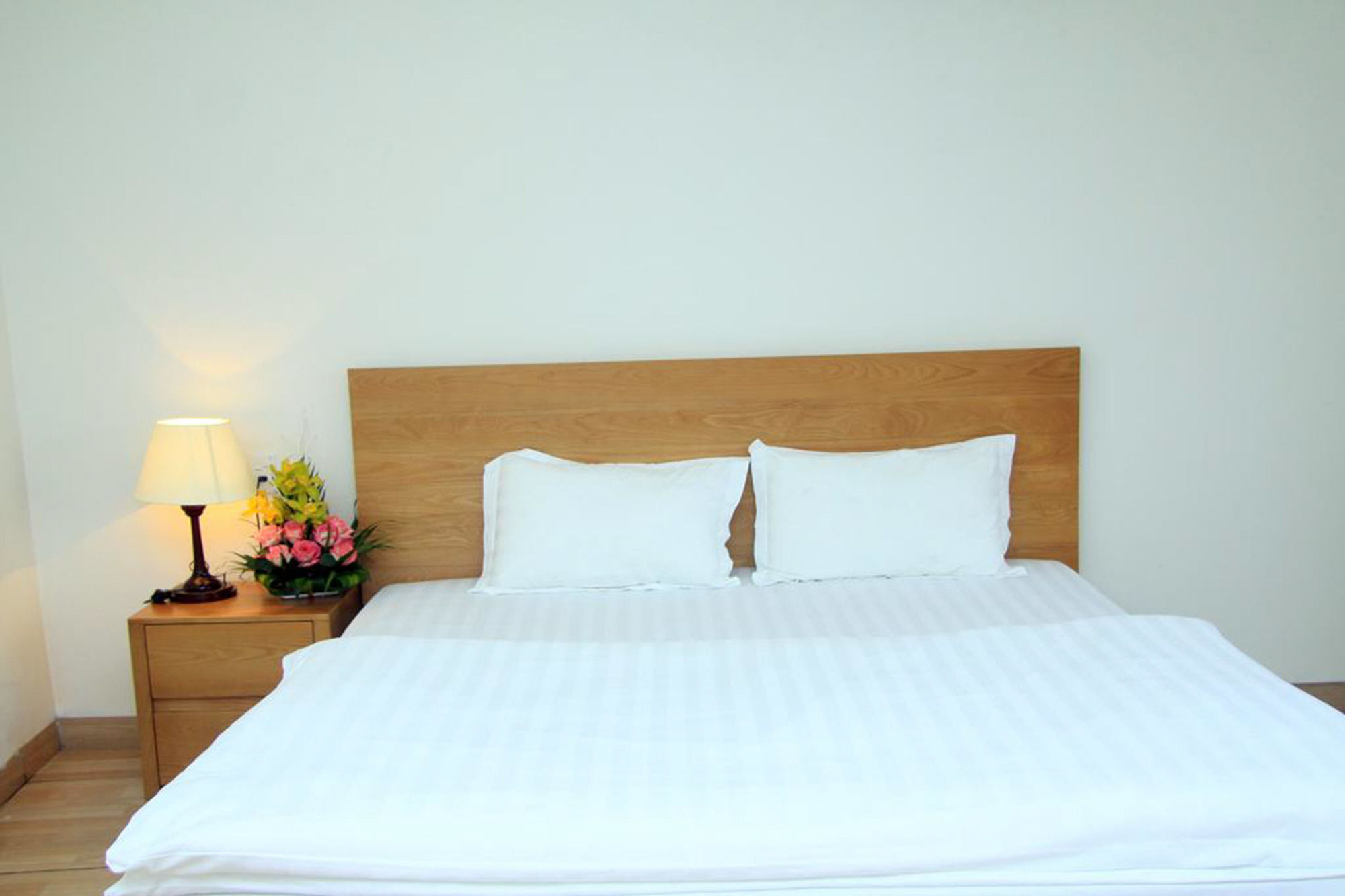Dragon Airport Hotel Noi Bai Bagian luar foto