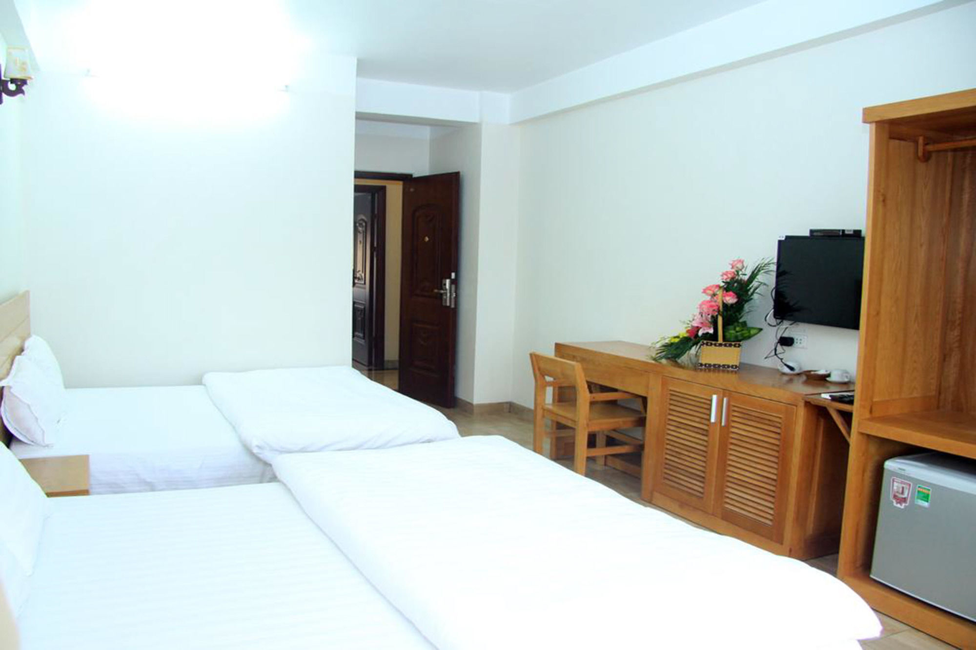 Dragon Airport Hotel Noi Bai Bagian luar foto